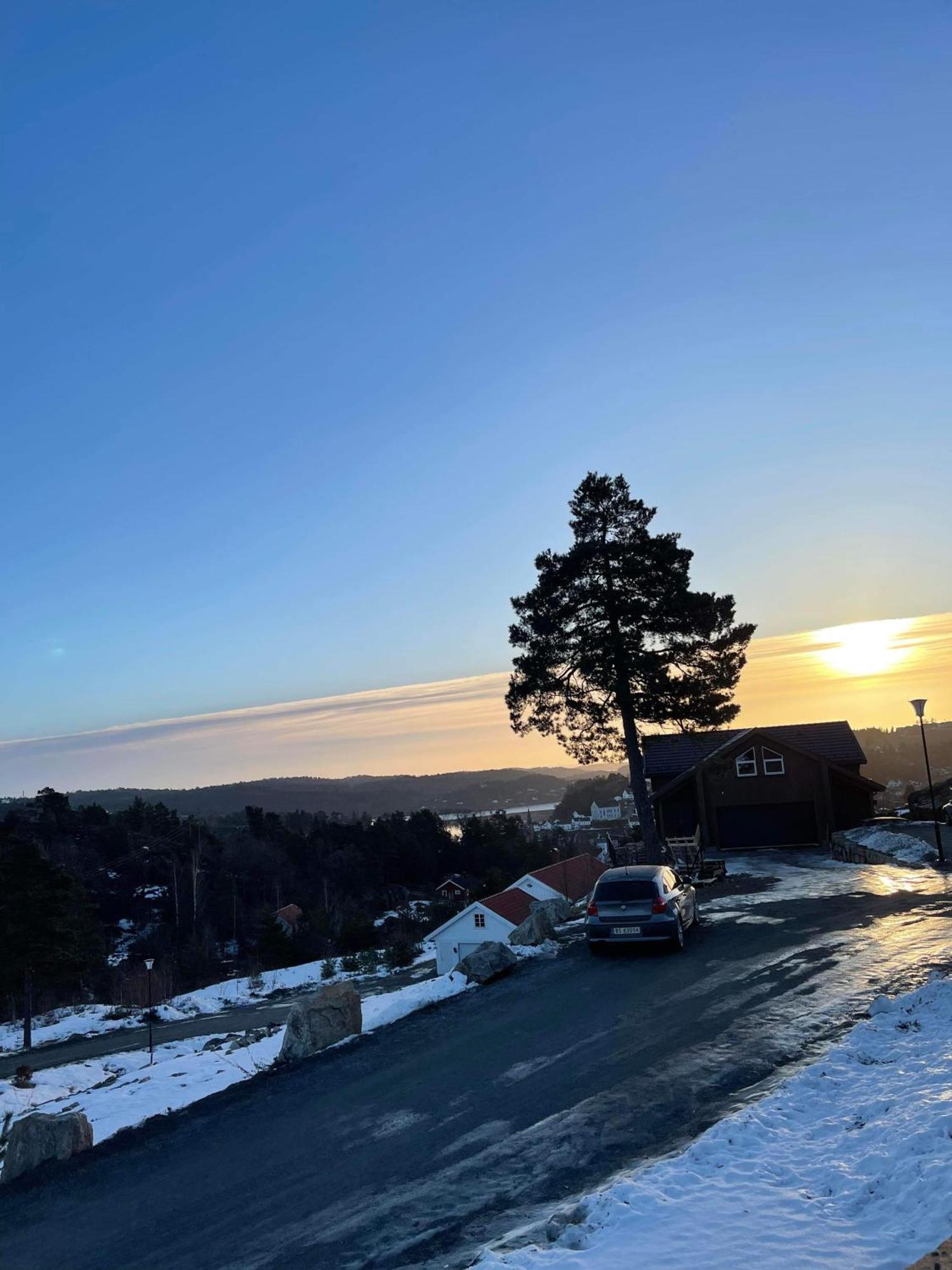 Familievennlig Apartment Tvedestrand Dış mekan fotoğraf